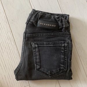 Boys Burberry Skinny Jeans 👖 size 6